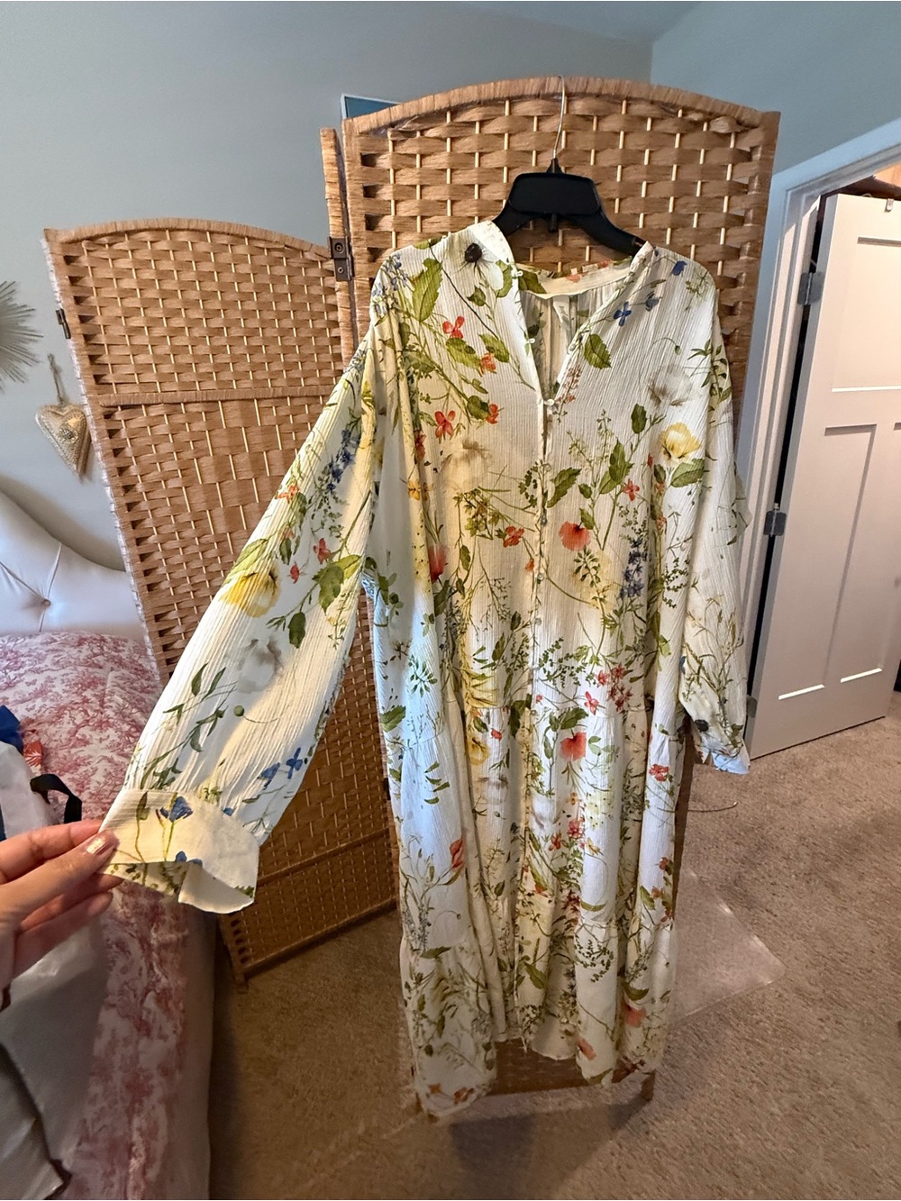 H&M Cream Maxi Dress with Green & Pink Floral Print - Picture 3 of 8